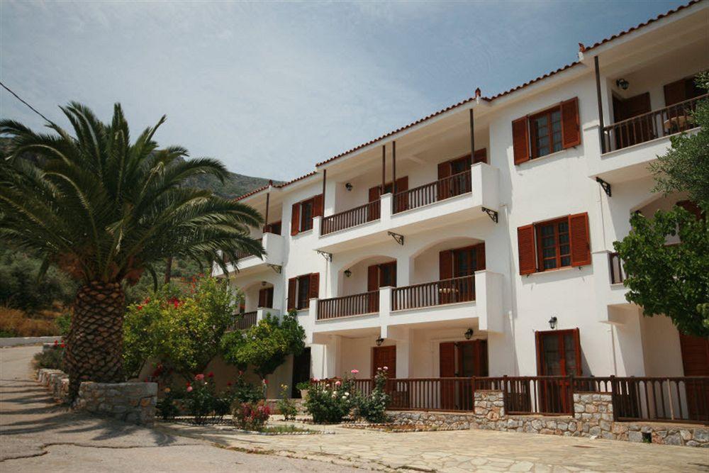 Venetia Apartments Монемвазия Экстерьер фото