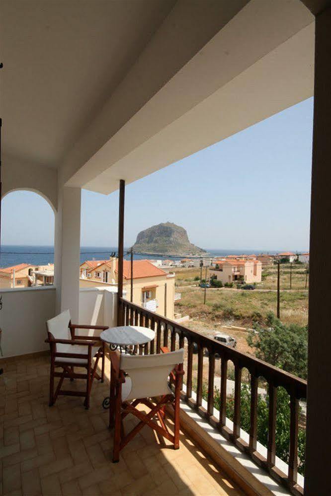 Venetia Apartments Монемвазия Экстерьер фото